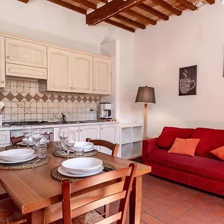 Residenza Il Vicolo Del Corso Apartment *