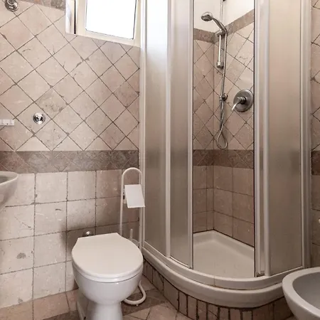 Residenza Il Vicolo Del Corso Apartment *